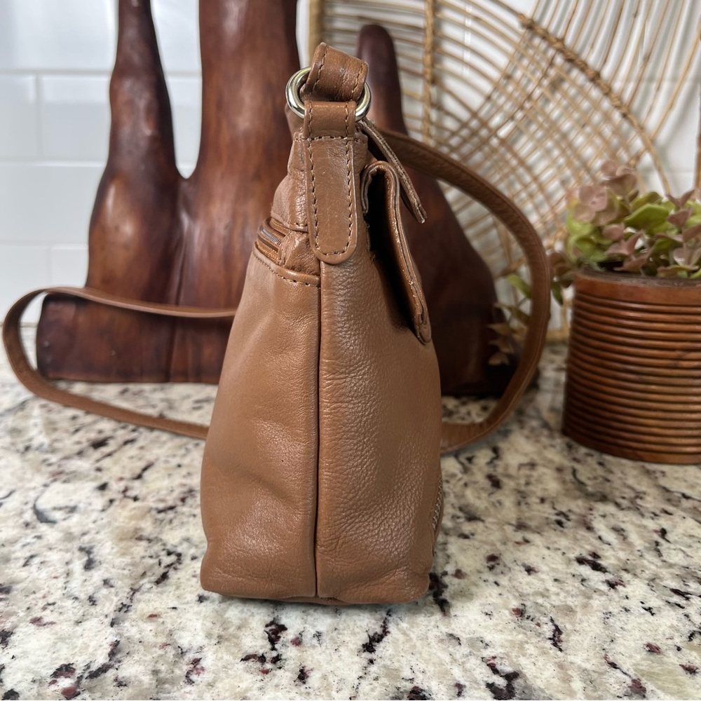Great American Leatherworks Crossbody - Picture 5 of 12
